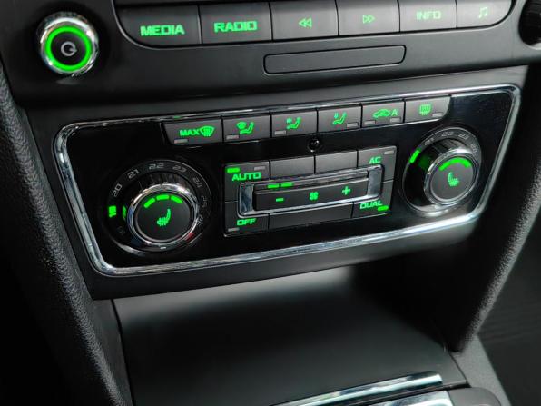 Skoda Superb II с пробегом 2010 года, цена 775 000 рублей, 161792 км, лифтбек, Автокод Объявления