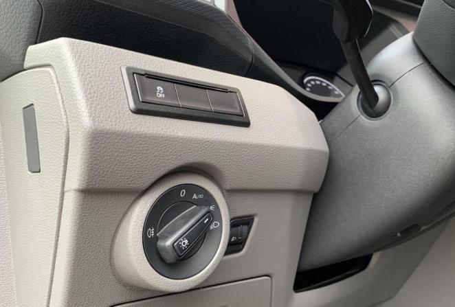 Volkswagen Caravelle T6 Рестайлинг с пробегом 2020 года, цена 4 110 000 рублей, 56851 км, минивэн, Автокод Объявления