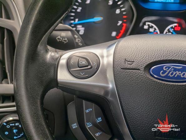 Ford Focus III с пробегом 2014 года, цена 845 000 рублей, 148000 км, хэтчбек, Автокод Объявления