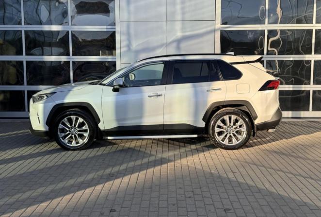 Toyota RAV4 V (XA50) с пробегом 2019 года, цена 3 610 000 рублей, 84047 км, внедорожник, Автокод Объявления