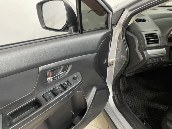 Subaru XV I с пробегом 2012 года, цена 1 270 000 рублей, 157558 км, внедорожник, Автокод Объявления