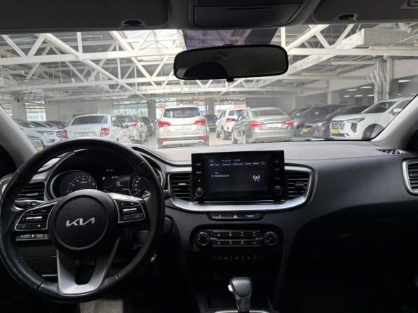 Kia Ceed III Рестайлинг с пробегом 2022 года, цена 2 010 000 рублей, 54763 км, хэтчбек, Автокод Объявления