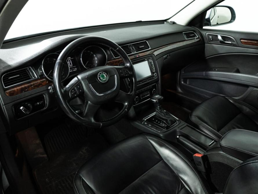 Skoda Superb II Санкт-Петербург  - изображение 11