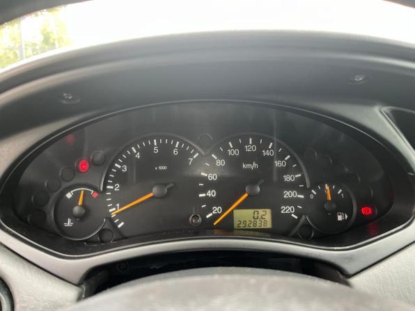 Ford Focus I Рестайлинг с пробегом 2004 года, цена 185 000 рублей, 292000 км, седан, Автокод Объявления