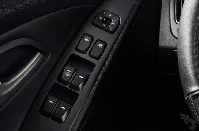 Hyundai ix35 I с пробегом 2010 года, цена 1 299 000 рублей, 165000 км, внедорожник, Автокод Объявления