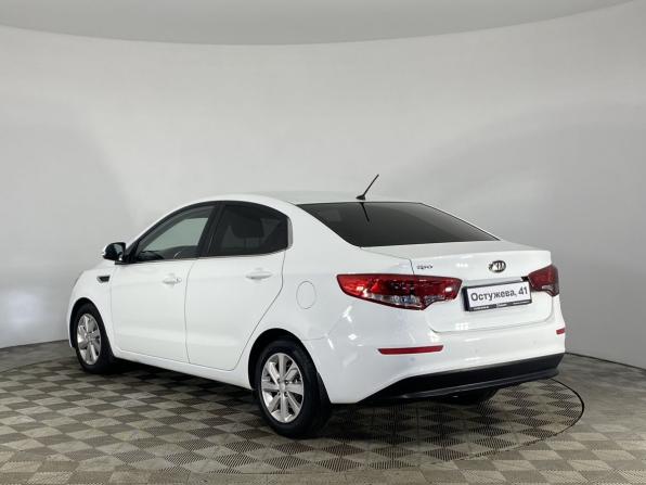 Kia Rio III Рестайлинг с пробегом 2015 года, цена 1 080 000 рублей, 112528 км, седан, Автокод Объявления