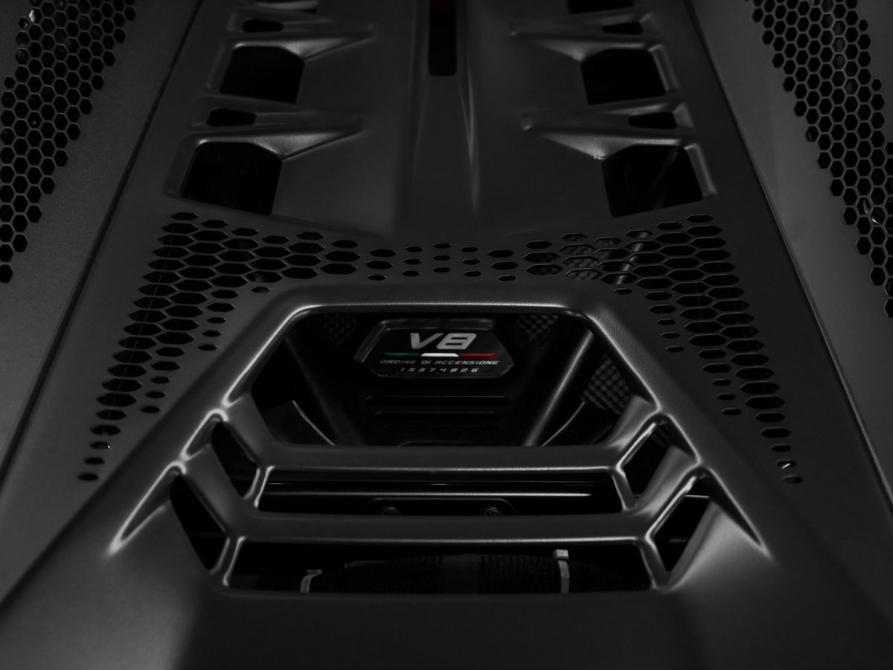 Lamborghini Temerario Москва  - изображение 14