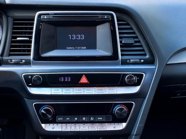Hyundai Sonata VII (LF) Рестайлинг с пробегом 2018 года, цена 1 499 000 рублей, 218375 км, седан, Автокод Объявления