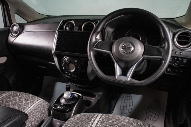 Nissan Note II Рестайлинг с пробегом 2016 года, цена 1 279 000 рублей, 220000 км, хэтчбек, Автокод Объявления