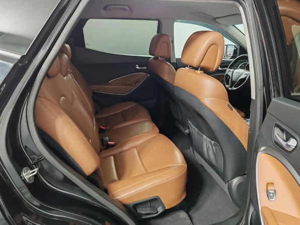 Hyundai Santa Fe III Рестайлинг с пробегом 2017 года, цена 1 999 000 рублей, 168627 км, внедорожник, Автокод Объявления