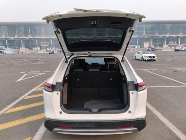 Honda Vezel II с пробегом 2026 года, цена 2 200 000 рублей, 10 км, внедорожник, Автокод Объявления