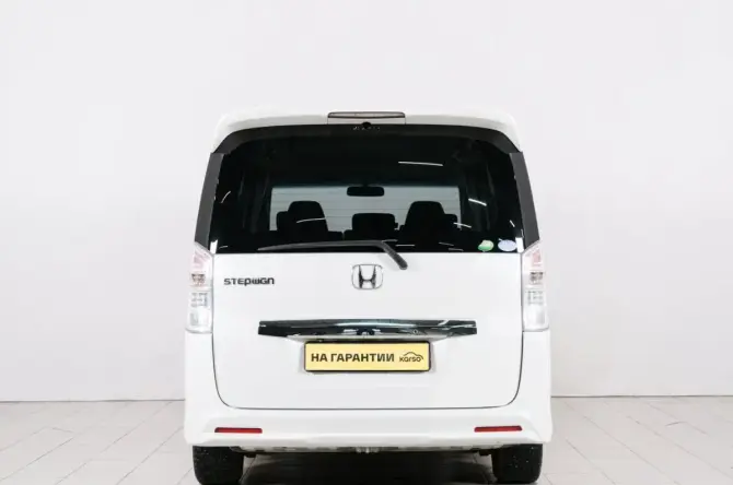 Honda Stepwgn IV Рестайлинг с пробегом 2013 года, цена 1 469 000 рублей, 260000 км, минивэн, Автокод Объявления