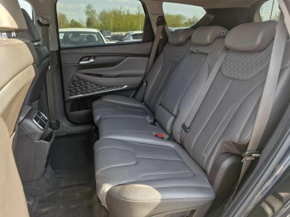 Hyundai Santa Fe IV с пробегом 2019 года, цена 2 999 000 рублей, 120130 км, внедорожник, Автокод Объявления