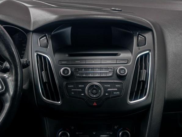 Ford Focus III Рестайлинг с пробегом 2015 года, цена 949 900 рублей, 97500 км, универсал, Автокод Объявления