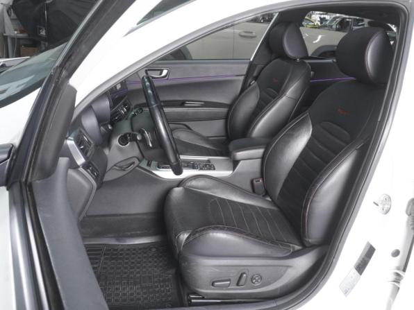 Kia Optima IV с пробегом 2018 года, цена 2 199 000 рублей, 125633 км, седан, Автокод Объявления