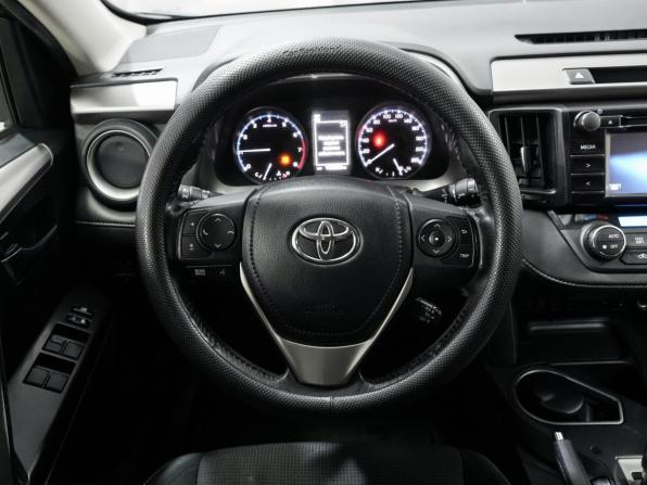 Toyota RAV4 IV (XA40) Рестайлинг с пробегом 2016 года, цена 1 871 000 рублей, 163000 км, внедорожник, Автокод Объявления
