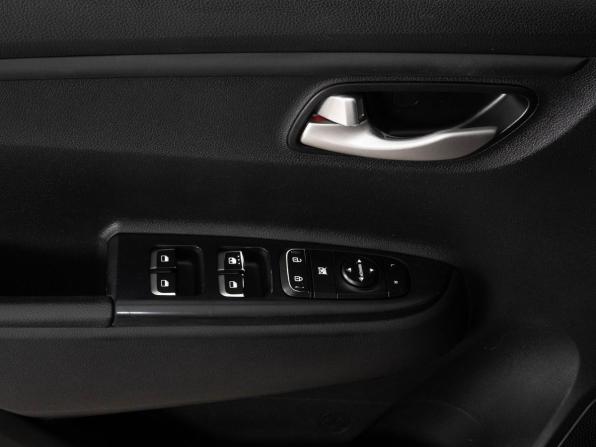 Kia Rio IV с пробегом 2018 года, цена 1 340 000 рублей, 163000 км, седан, Автокод Объявления
