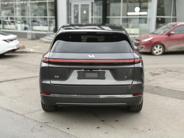Новый Li Auto (Lixiang) L7 I Рестайлинг 2025 года, цена 8 400 000 рублей, внедорожник, Автокод Объявления