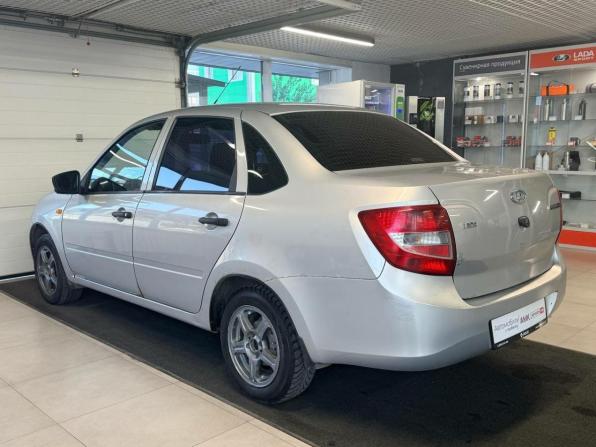 Lada (ВАЗ) Granta I с пробегом 2015 года, цена 354 669 рублей, 175000 км, седан, Автокод Объявления