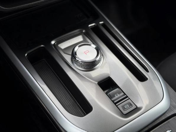 Haval Jolion I Рестайлинг с пробегом 2023 года, цена 1 799 000 рублей, 39480 км, внедорожник, Автокод Объявления