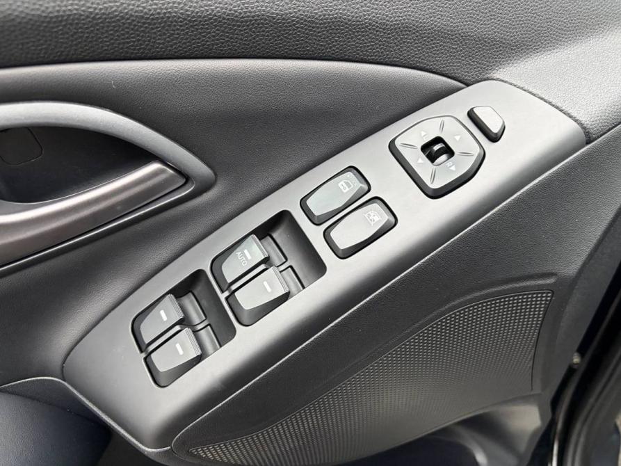 Hyundai ix35 I Рестайлинг Санкт-Петербург  - изображение 19