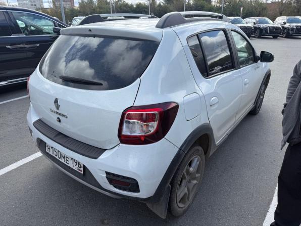 Renault Sandero II Рестайлинг с пробегом 2020 года, цена 777 000 рублей, 163030 км, хэтчбек, Автокод Объявления
