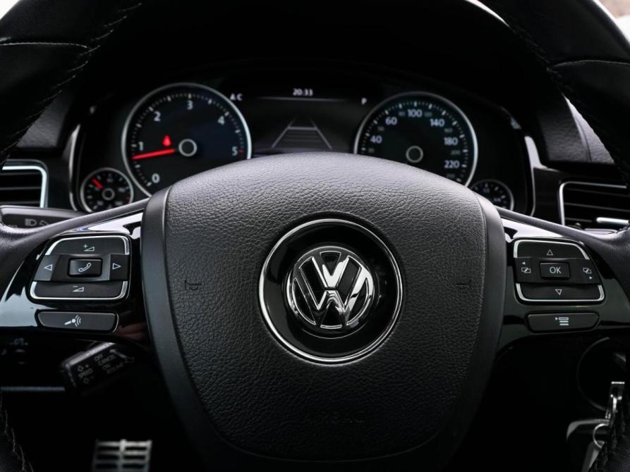 Volkswagen Touareg II Рестайлинг Волгоград  - изображение 15