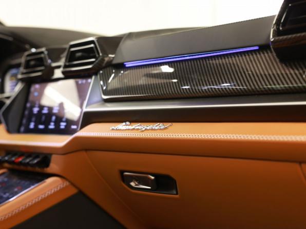 Lamborghini Urus I Рестайлинг с пробегом 2025 года, цена 43 000 000 рублей, 82 км, внедорожник, Автокод Объявления