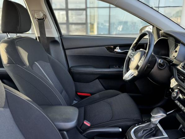Kia Cerato IV с пробегом 2021 года, цена 1 620 000 рублей, 83000 км, седан, Автокод Объявления