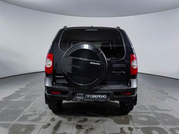 Chevrolet Niva I Рестайлинг с пробегом 2016 года, цена 670 000 рублей, 72684 км, внедорожник, Автокод Объявления