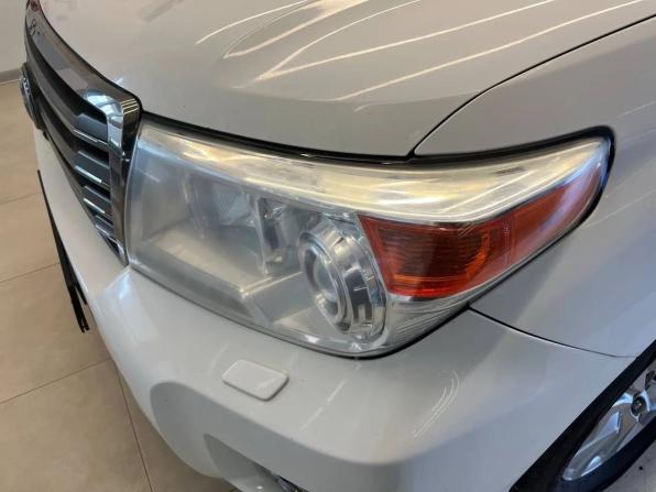 Toyota Land Cruiser 200 Series Рестайлинг 1 с пробегом 2014 года, цена 3 350 000 рублей, 286000 км, внедорожник, Автокод Объявления