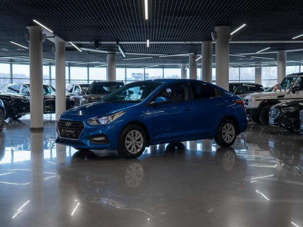 Hyundai Solaris II с пробегом 2018 года, цена 1 490 000 рублей, 81506 км, седан, Автокод Объявления