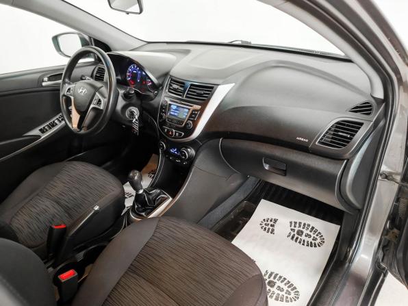 Hyundai Solaris I Рестайлинг с пробегом 2015 года, цена 816 100 рублей, 185901 км, седан, Автокод Объявления