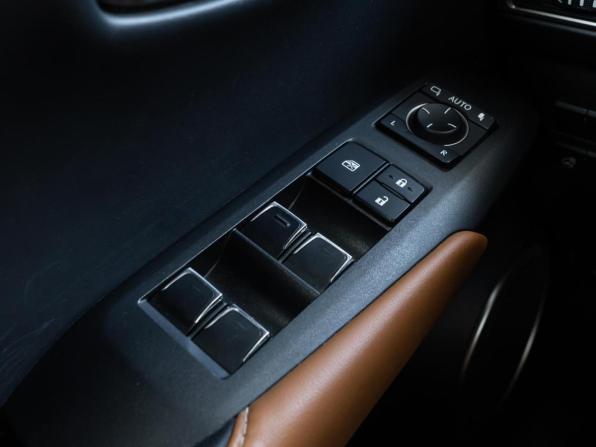 Lexus NX I Рестайлинг с пробегом 2020 года, цена 3 329 000 рублей, 107724 км, внедорожник, Автокод Объявления