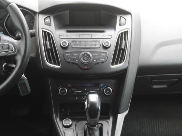 Ford Focus III Рестайлинг с пробегом 2018 года, цена 980 000 рублей, 83982 км, седан, Автокод Объявления