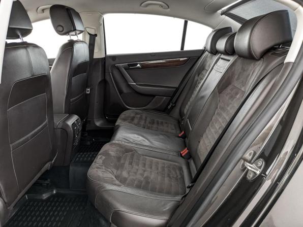 Volkswagen Passat B7 с пробегом 2013 года, цена 1 450 000 рублей, 94193 км, седан, Автокод Объявления