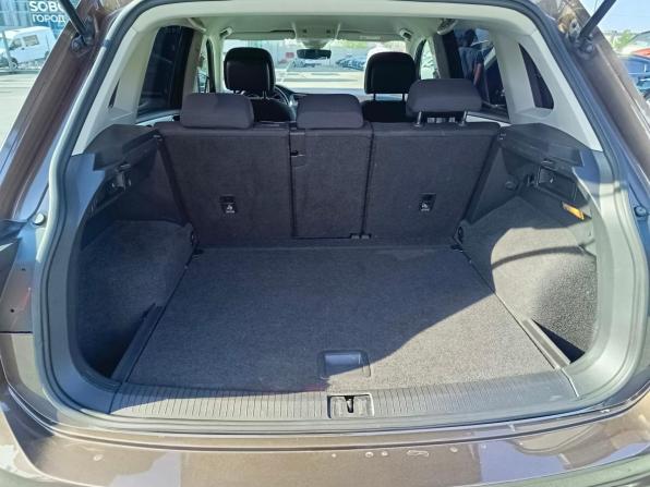 Volkswagen Tiguan II с пробегом 2019 года, цена 1 829 995 рублей, 163100 км, внедорожник, Автокод Объявления