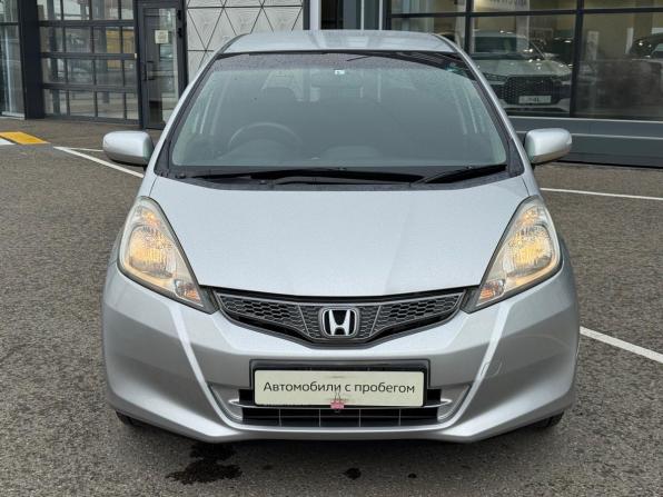 Honda Fit II с пробегом 2011 года, цена 850 000 рублей, 130736 км, хэтчбек, Автокод Объявления