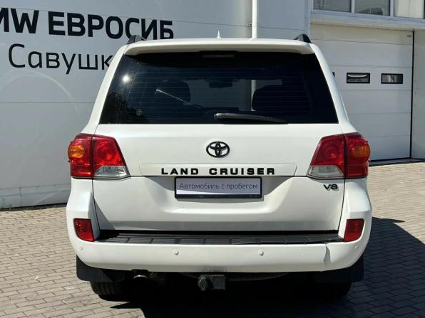 Toyota Land Cruiser 200 Series Рестайлинг 1 с пробегом 2013 года, цена 2 985 000 рублей, 240705 км, внедорожник, Автокод Объявления