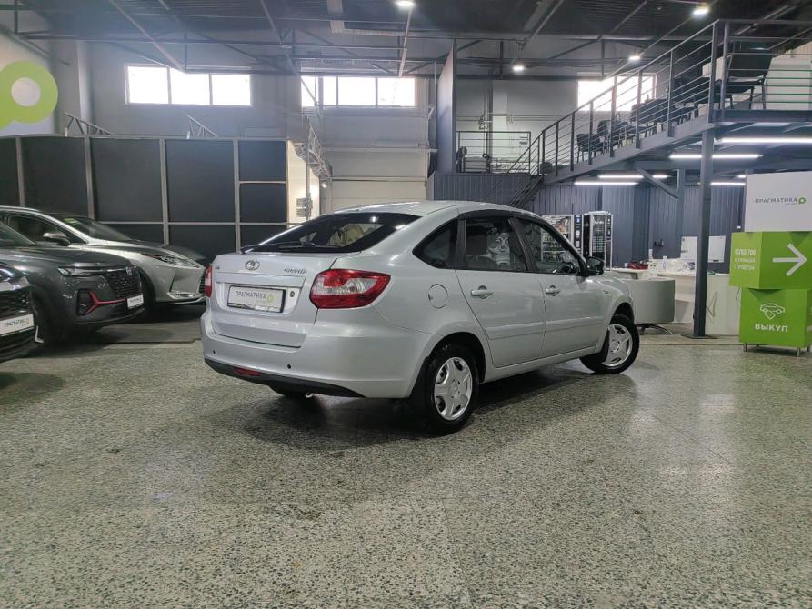 Lada (ВАЗ) Granta I Санкт-Петербург  - изображение 6