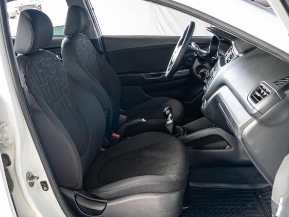 Kia Rio III с пробегом 2012 года, цена 645 000 рублей, 219929 км, седан, Автокод Объявления