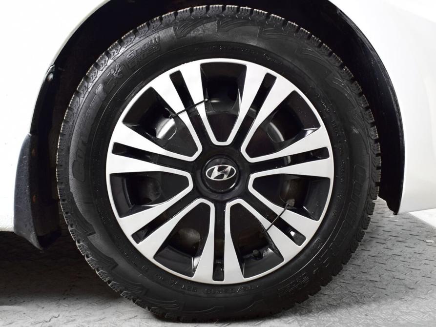 Hyundai Solaris I Кемерово  - изображение 12