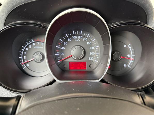 Kia Rio III Рестайлинг с пробегом 2017 года, цена 1 095 000 рублей, 131023 км, седан, Автокод Объявления