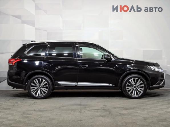 Mitsubishi Outlander III Рестайлинг 3 с пробегом 2019 года, цена 2 200 000 рублей, 106660 км, внедорожник, Автокод Объявления