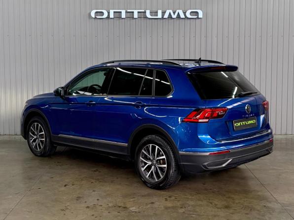 Volkswagen Tiguan II Рестайлинг с пробегом 2021 года, цена 2 727 000 рублей, 58365 км, внедорожник, Автокод Объявления