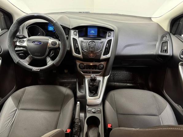 Ford Focus III с пробегом 2011 года, цена 935 000 рублей, 100000 км, седан, Автокод Объявления