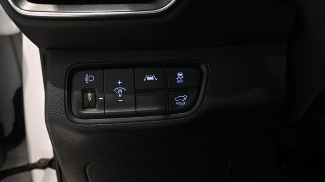 Hyundai Santa Fe III Рестайлинг с пробегом 2018 года, цена 2 025 000 рублей, 193221 км, внедорожник, Автокод Объявления