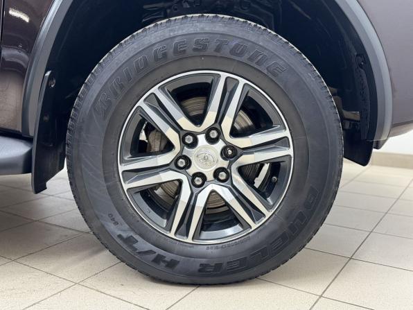 Toyota Fortuner II с пробегом 2018 года, цена 3 310 000 рублей, 204384 км, внедорожник, Автокод Объявления