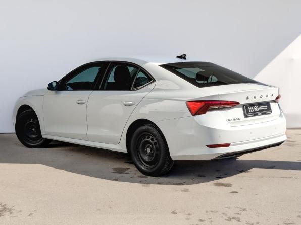 Skoda Octavia IV (A8) с пробегом 2021 года, цена 2 315 000 рублей, 87506 км, лифтбек, Автокод Объявления
