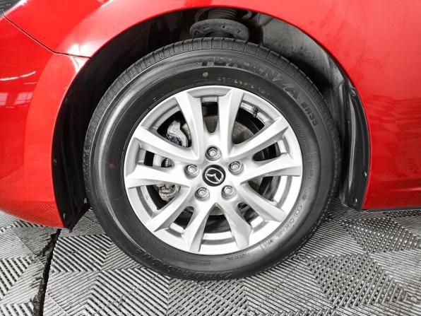 Mazda 3 III (BM) Рестайлинг с пробегом 2018 года, цена 1 990 000 рублей, 110900 км, седан, Автокод Объявления